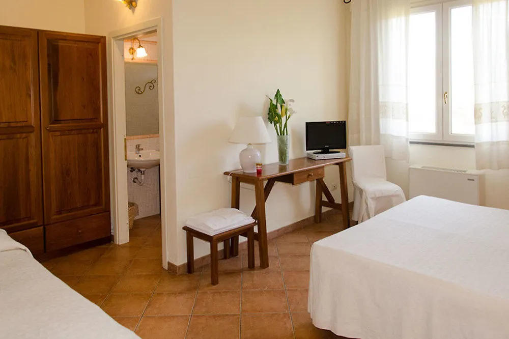 Hotel Tanca Irde Capoterra 3*,  Italia