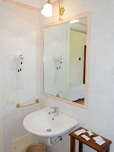 Hotel Tanca Irde Capoterra 3*,